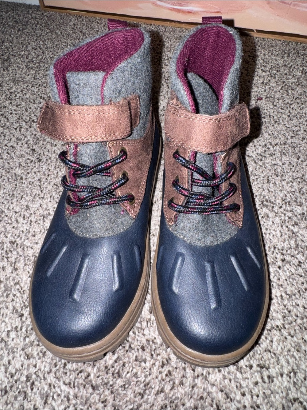 Carter’s 1Y Boys Navy and Brown Waterproof Winter Boots Sample Tag